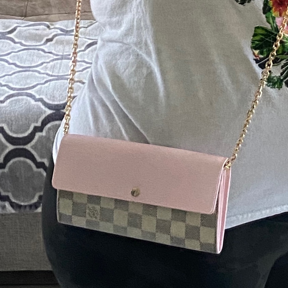 🩷🤍Louis Vuitton Damier Azur Rose Ballerine Wallet Chain Crossbody Custom